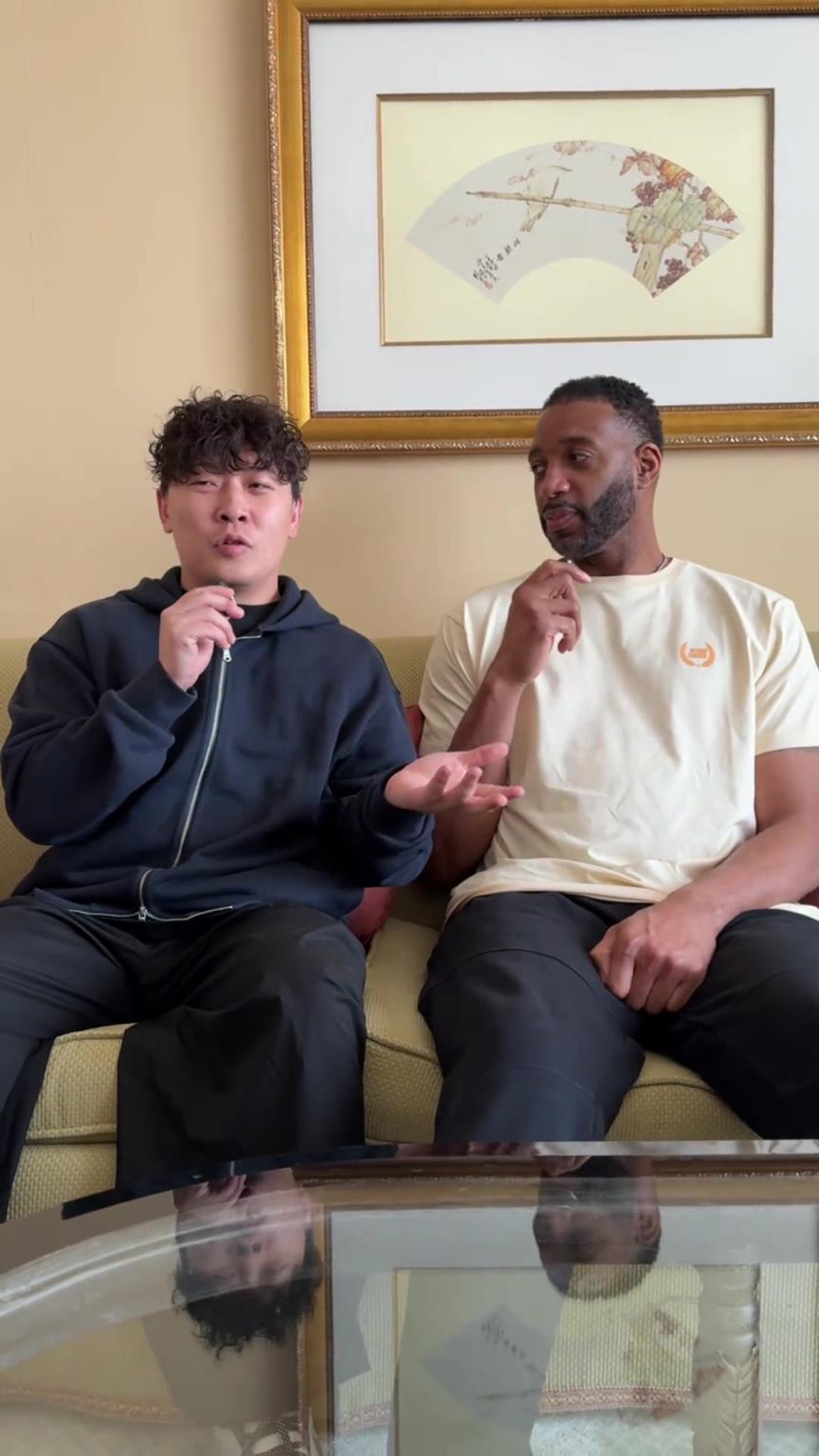 小伙子你真勇啊，在麥迪面前“那個，那個”的